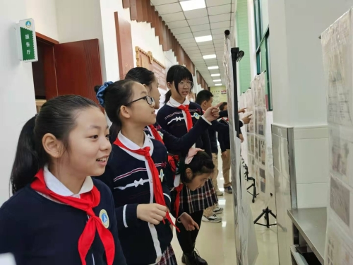 体育集邮走进无锡市蠡湖中心小学